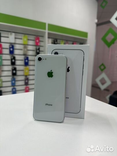 iPhone 8/оригинал