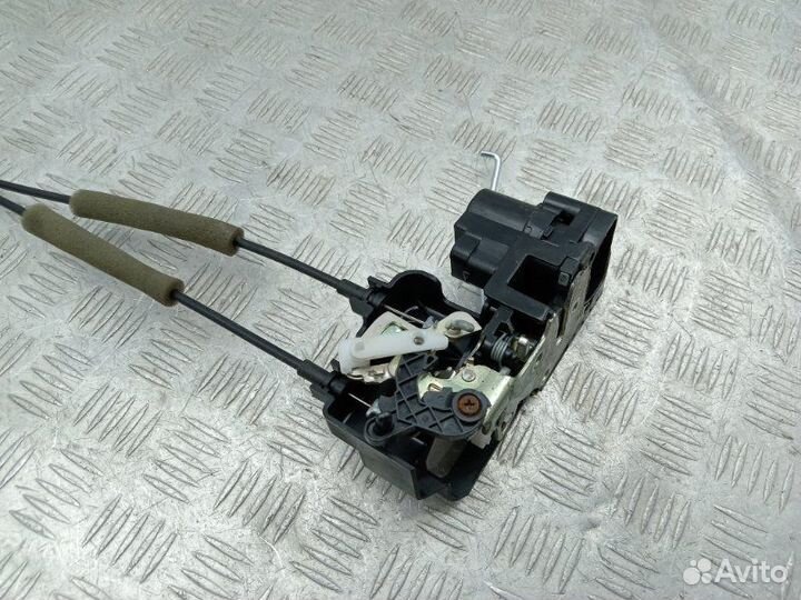 Замок двери задней правой Ssangyong Actyon 2 CK