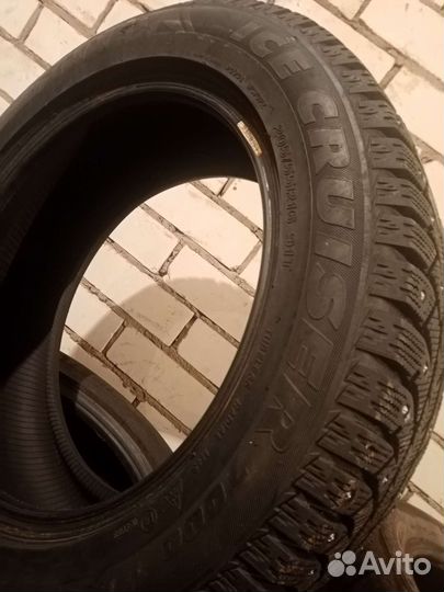 Bridgestone Ice Cruiser 7000 205/55 R16