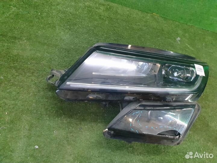 Фара левая Skoda Kodiaq