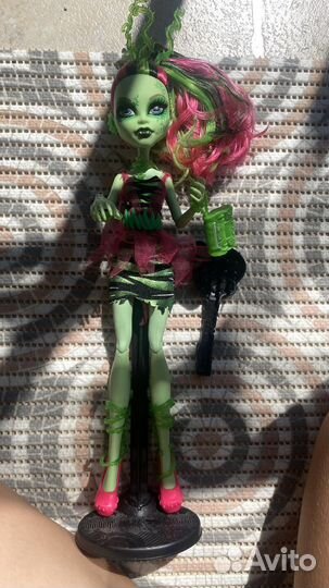 Monster high венера рошель zombie shake