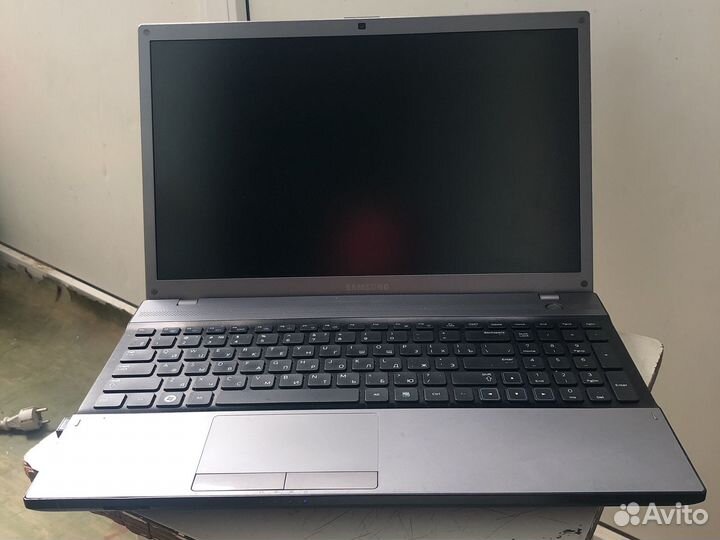 Samsung np305v5a