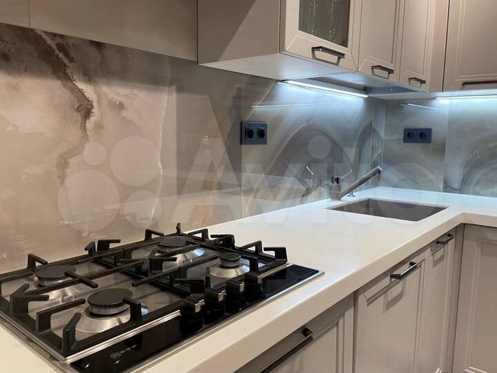 3-к. квартира, 92,4 м², 6/12 эт.