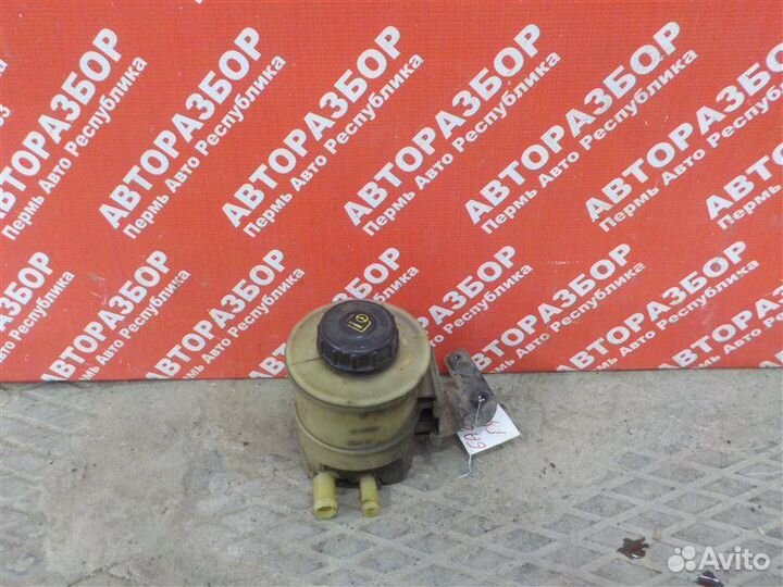 Бачок гур Renault Logan 1 K7M 2009