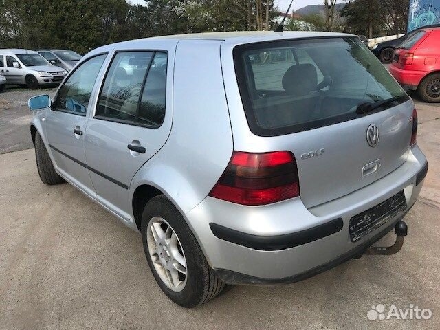 Разбор на запчасти Volkswagen Golf 4 1997-2005
