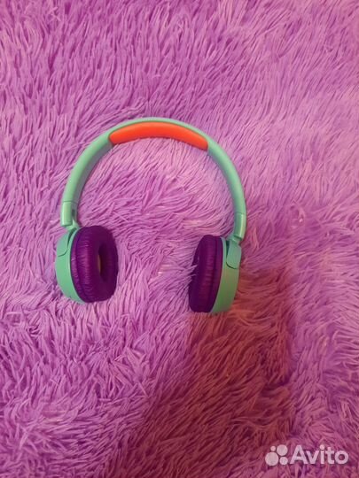 Беспроводные наушники jbl