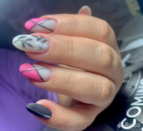 Маникюр и педикюр в Перово