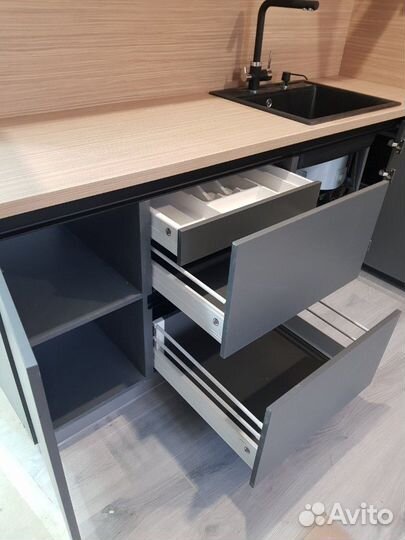 Кухонный гарнитур, кухня на заказ