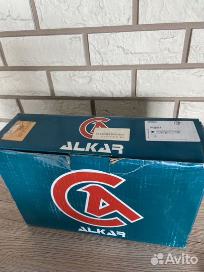 Зеркало правое Skoda Octavia 96-10г