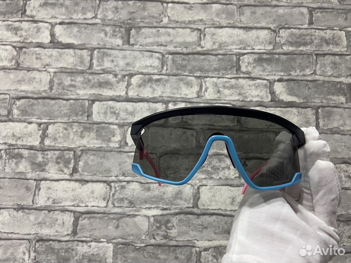 Новые очки лыжные спортивные oakley bxtr