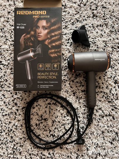 Фен Redmond RF-535