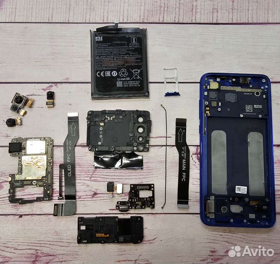 Xiaomi Mi 9 разбор
