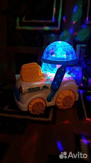 Машинка с диско шаром