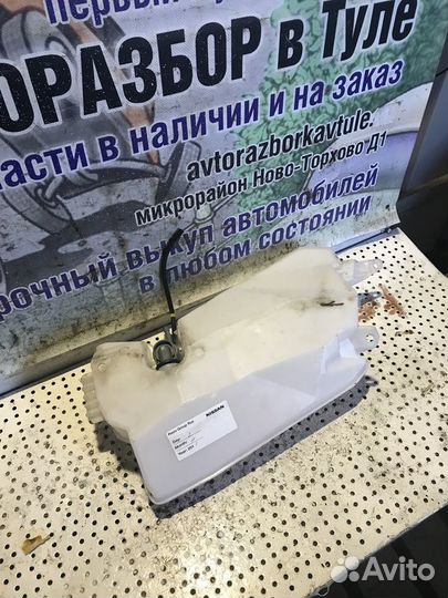 Бачок омывателя Nissan Almera G15 1.6 k4m