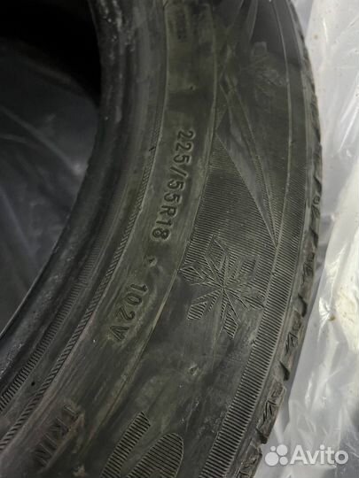 Triangle Snowlink TWT02 225/55 R18 102V