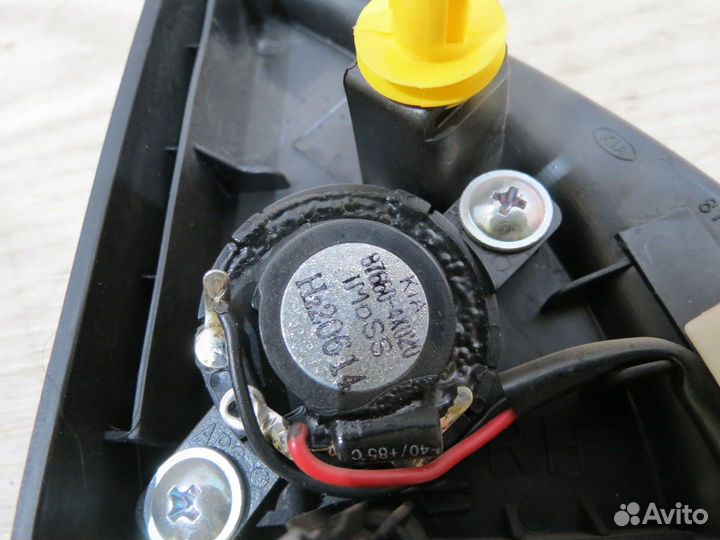 Динамик правый Kia Rio 3