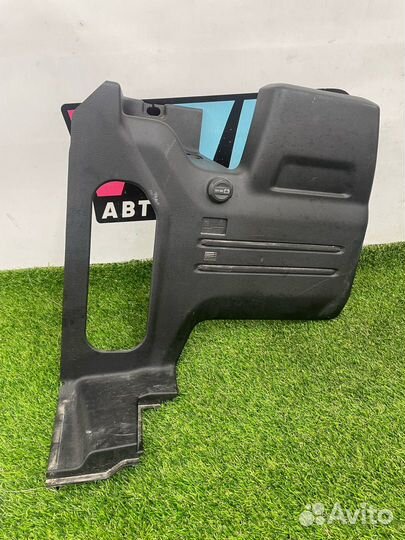 Обшивка отсека багажника левая Jeep Wrangler JL