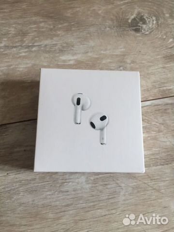 Продам беспроводные наушники AirPods 3