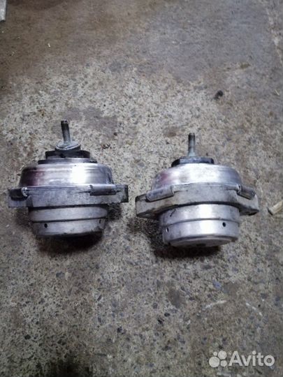Подушка двигателя BMW X5 E53 M57 D2