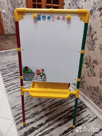 Мольберт детский двухсторонний