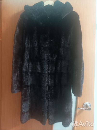 Шуба норковая с капюшоном 42 44