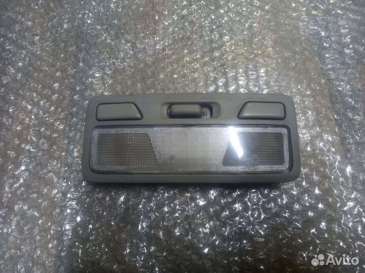 Митсубиси лансер 9 плафон освещения салона