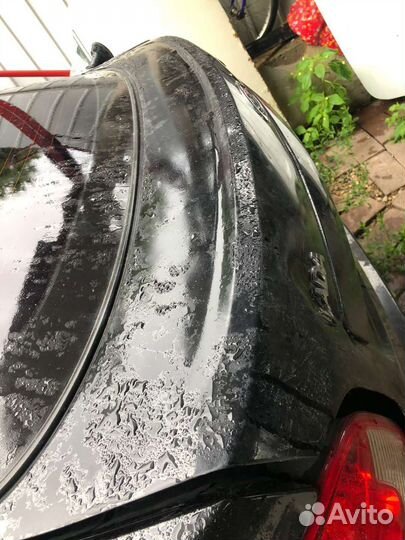 Крышка багажника с дефектом granta