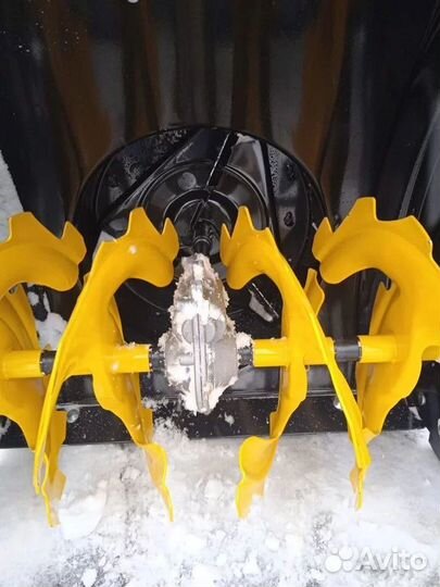 Снегоуборщик huter SGC 4800EX