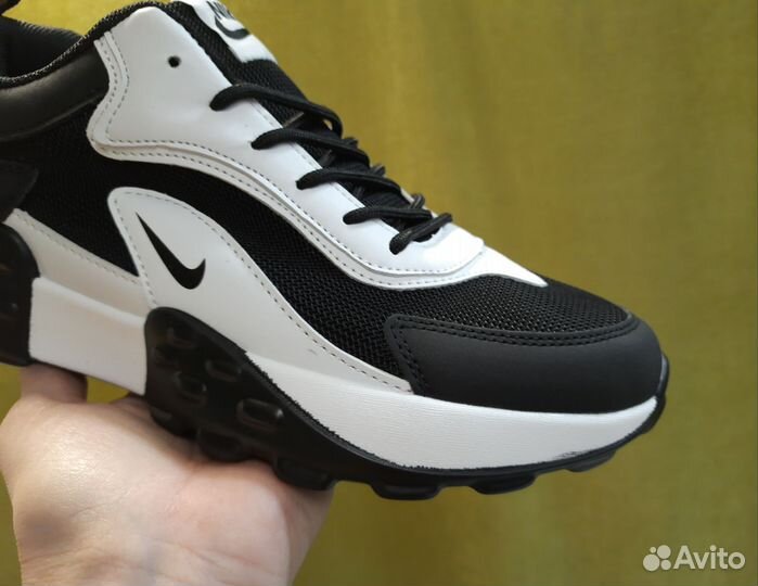 Кроссовки Nike р-ры 40-46 артикул 777 чёрный