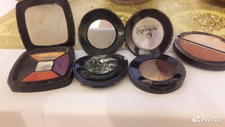Тени для век