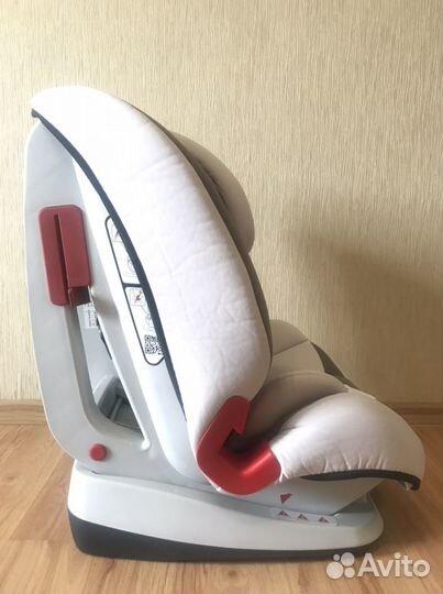 Детское авто кресло