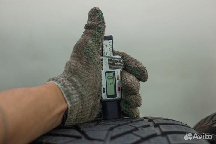 Yokohama BluEarth Winter V905 275/40 R21 и 315/35 R21 107W