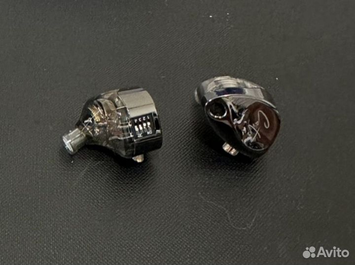 Наушники kz castor harman и bass версии