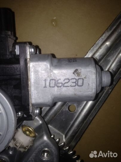 Стеклоподъемник 5713A258 Mitsubishi задний левый