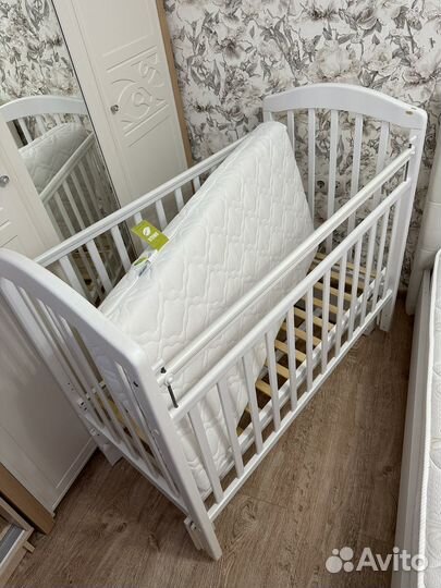 Детская кроватка 120/60