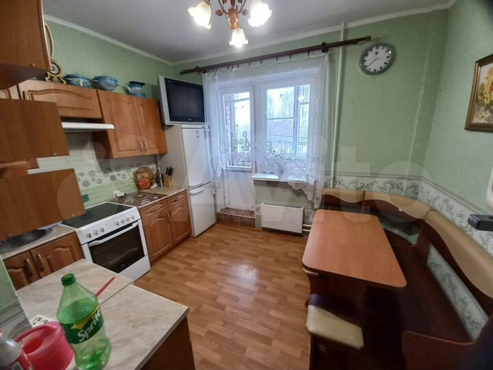 2-к. квартира, 60 м², 4/9 эт.