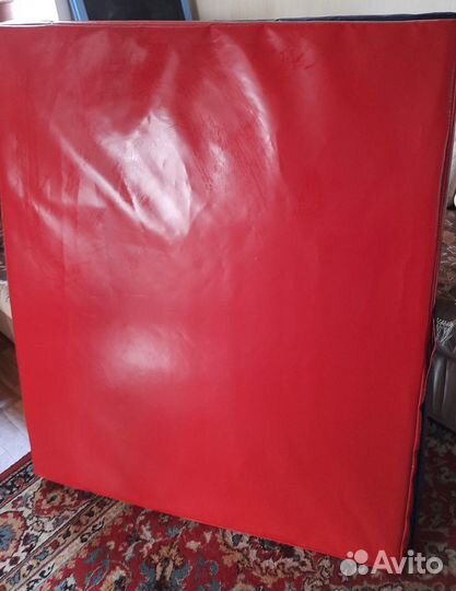 Мат спортивный (борцовский, гимнастический)