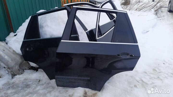 Дверь задняя правая левая бмв X5 E70