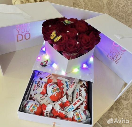 Сладкий бокс с киндерами в подарочной упаковке