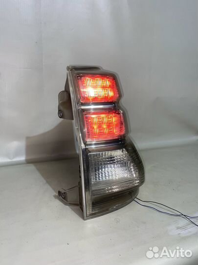 Toyota Prado 150 09- Фонарь правый Белый 485
