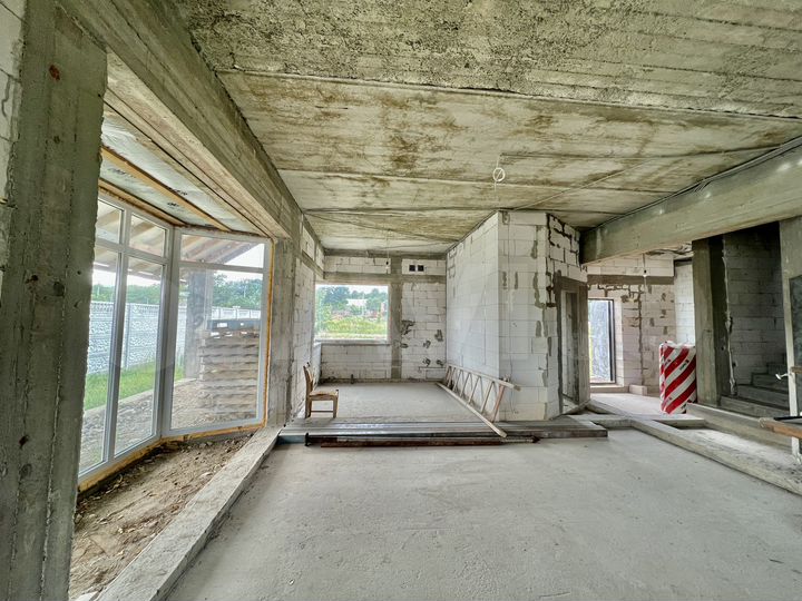 Дом 189 м² на участке 10 сот.