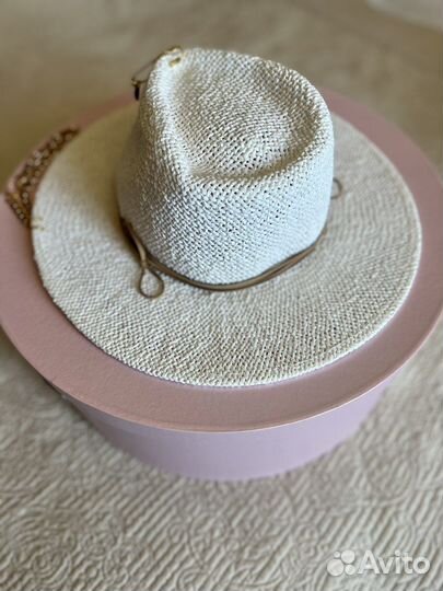 Шляпа женская