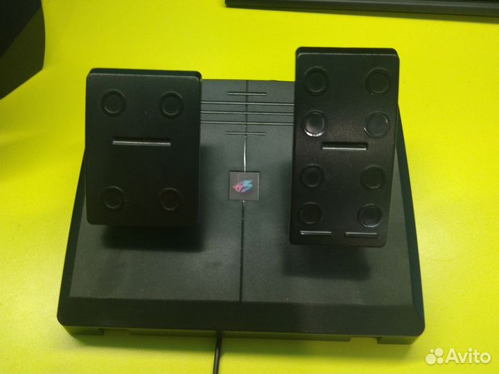 Игровой руль 900 градусов 2 педали