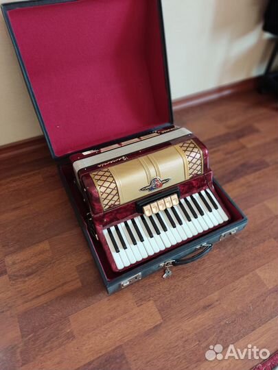 Аккордеон Barcarole Magister Германия Торг