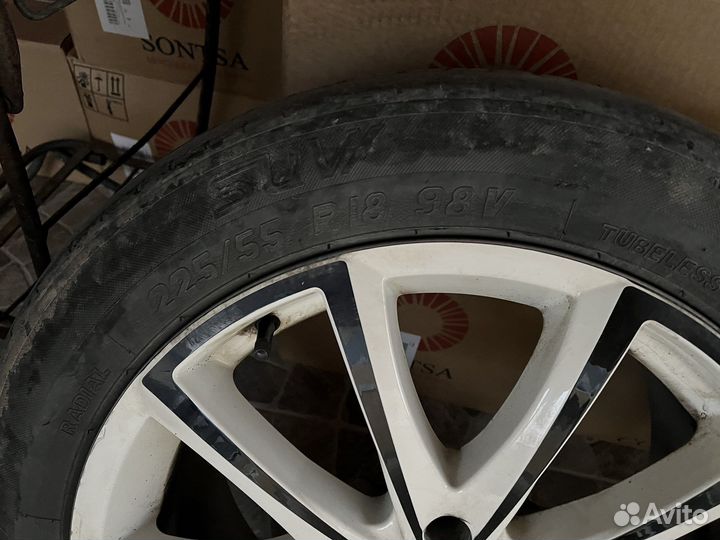 AMP Mud Terrain Attack M/T 225/55 R18