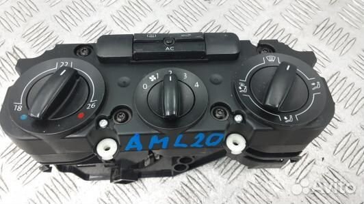 Блок управления печки и климат-контроля volkswagen