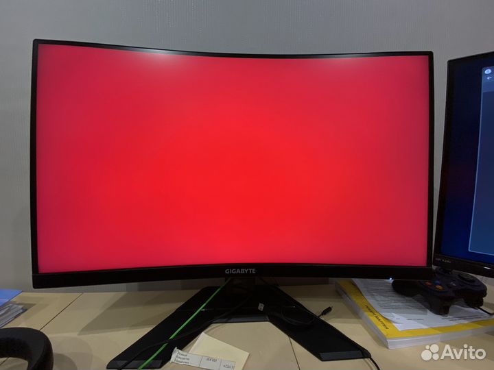 Монитор GigaByte 27