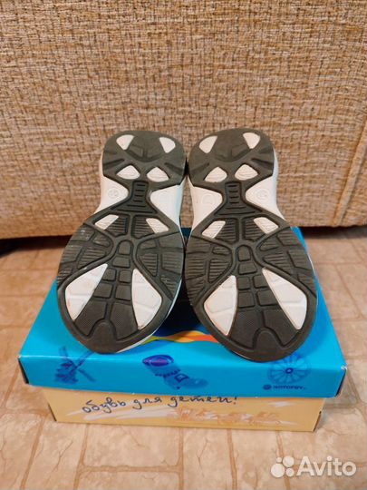 Кроссовки (полуботинки) 21 размер Котофей