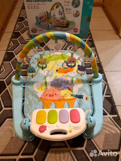 Развивающий коврик с пианино