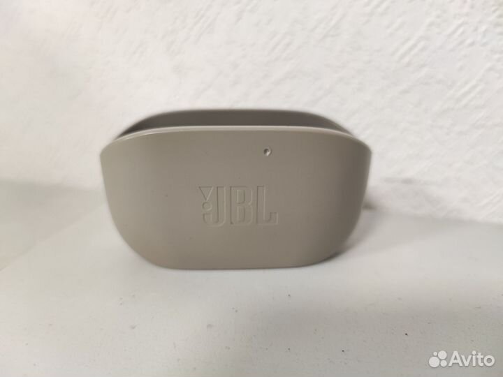 База от наушников JBL wave100TWS